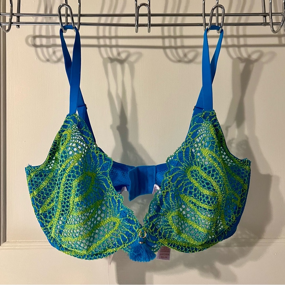 NWOT | Savage X Fenty Bra 36DDD Blue Crochet Unlined Underwire Plunge Lingerie